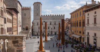 Copertina di Todi, “Ponte Contemporaneo” verso il futuro: la città umbra si candida a Capitale Italiana dell’Arte Contemporanea