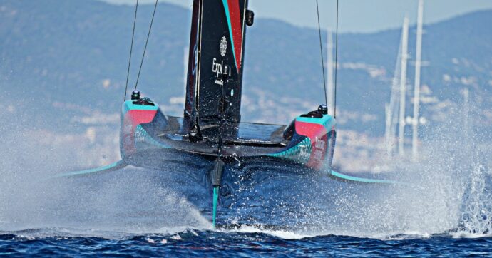 Team Emirates New Zealand conquista la terza America’s Cup consecutiva: Ineos Britannia si arrende 7-2