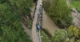 Copertina di Alluvione a Bologna, la Val di Zena disastrata dopo l’esondazione del torrente: il video dal drone