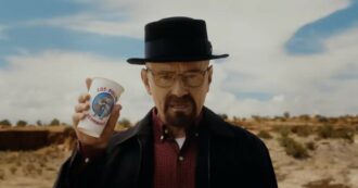 Copertina di Walter White è resuscitato: il personaggio di Breaking Bad torna sullo schermo per uno spot contro l’abbandono dei rifiuti in New Mexico