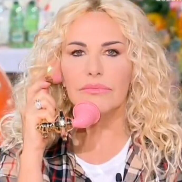 “Gigi D’Alessio a Mediaset? L’ho presa Malissimo. Gli voglio bene, non ce l’ho con lui. La malattia ti fa capire di godere il qui e ora”: parla Antonella Clerici