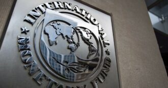 Copertina di Fmi: "Prospettive dell'economia italiana incerte. Per aumentare la spesa per la difesa servono tagli"