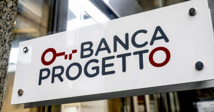 Copertina di “Fondi pubblici alle ’ndrine”:  Banca Progetto va sotto tutela