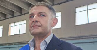 Copertina di “Appalti a imprenditori per favorire la carriera del figlio calciatore”, indagato il presidente della Provincia di Caserta che si dimette