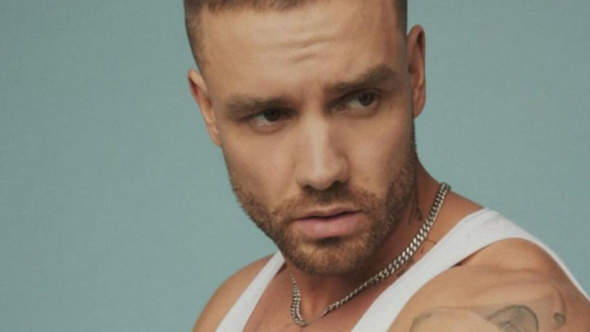 “Liam Payne non ci voleva pagare 5mila dollari in contanti, ha spaccato il Rolex d’oro contro il muro. Poi in ginocchio ci ha detto ‘i soldi non mi rendono felice”: il racconto di due escort dell’ultima notte