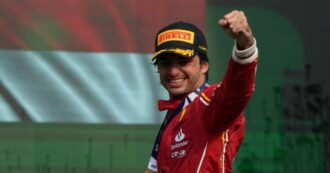 Copertina di L’ultima gioia in Ferrari di Sainz: vince in Messico. E ora la battaglia per il titolo Costruttori è riaperta