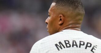 Copertina di Fuori ruolo e sempre in fuorigioco: Mbappé è il vero problema di Ancelotti, costretto a cambiare il suo Real per far spazio al francese