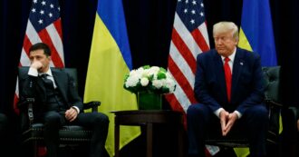 Copertina di La exit strategy di Donald Trump dall’Ucraina: concessioni territoriali e stop ai finanziamenti. Così l’Ue rimarrebbe sola al fianco di Kiev