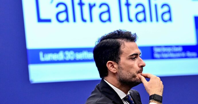 Copertina di La Rai chiude “L’Altra Italia” di Monteleone dopo il flop