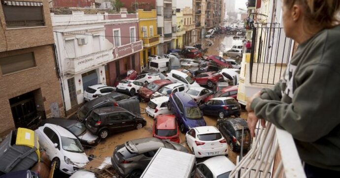 Le impressionanti immagini che raccontano “l’alluvione del secolo” a Valencia | La gallery