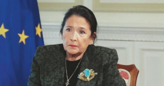 Copertina di Georgia, il no della presidente “parigina”