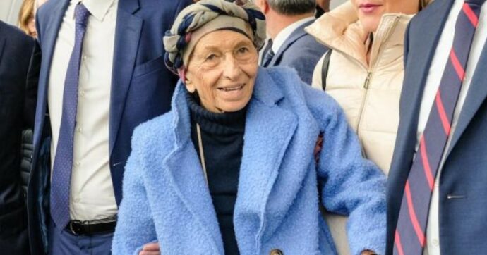 Emma Bonino parla dopo il ricovero: “Mi sono spaventata, prendo una pausa dalla politica”