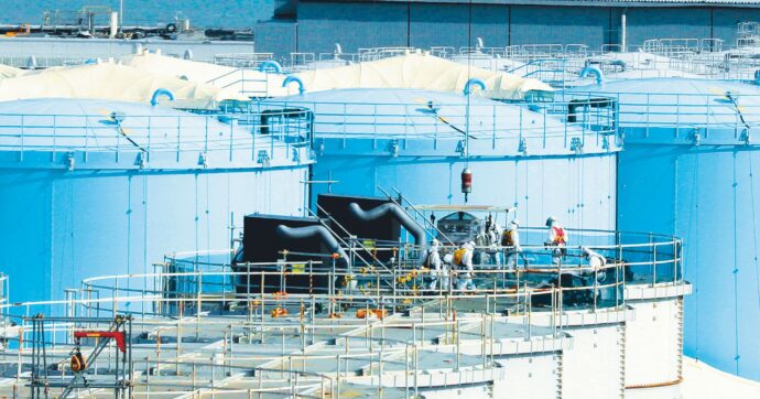 Fukushima, robot  riporta materiale fuso dalla centrale