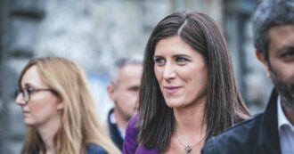 Copertina di Chiara Appendino (M5s): “Stare col Pd ora è dannoso, dobbiamo ridarci un’identità”