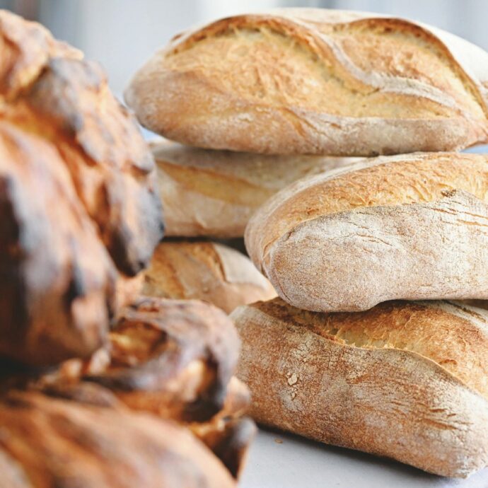 Pane a fette confezionato, la classifica Altroconsumo: chi convince e chi delude tra bianco, integrale, segale e proteico