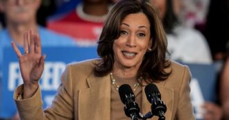 Copertina di Kamala Harris, candidata di apparato evasiva. Disagio di neri e ispanici su una donna alla Casa Bianca