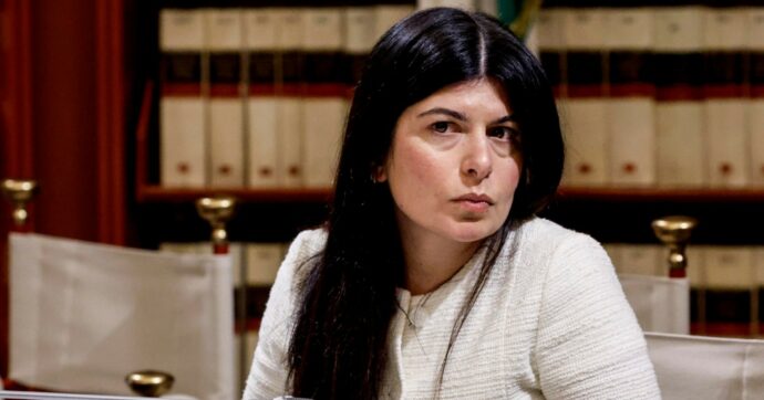 I 5Stelle chiedono tutte le carte sui Colosimo: “E lei si dimetta”