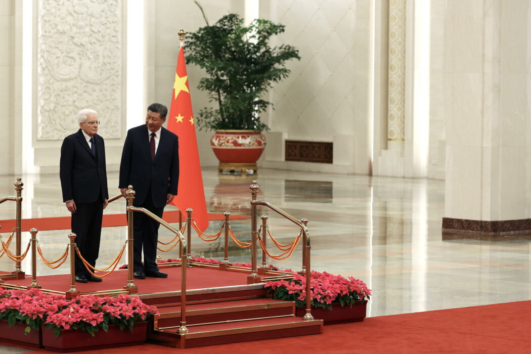 epa11709793 Chinese President Xi Jinping (R) and Italian President Sergio Mattarella (L) attend a welcome ceremony at the Great Hall of the People in Beijing, China, 08 November 2024. Italian President Sergio Mattarella is on a state visit to China from 07 to 12 November 2024.  EPA/FLORENCE LO / POOL