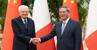 Copertina di Mattarella in Cina: “Rimuovere barriere ai prodotti italiani”. E sull’Ucraina: “Pure Pechino si adoperi per porre fine alla guerra”