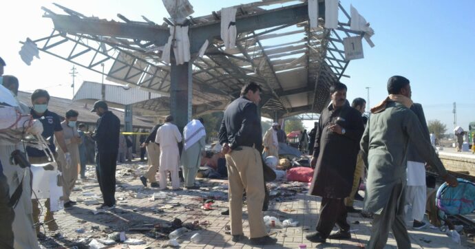 Attacco suicida  in Belucistan  fa  31 vittime