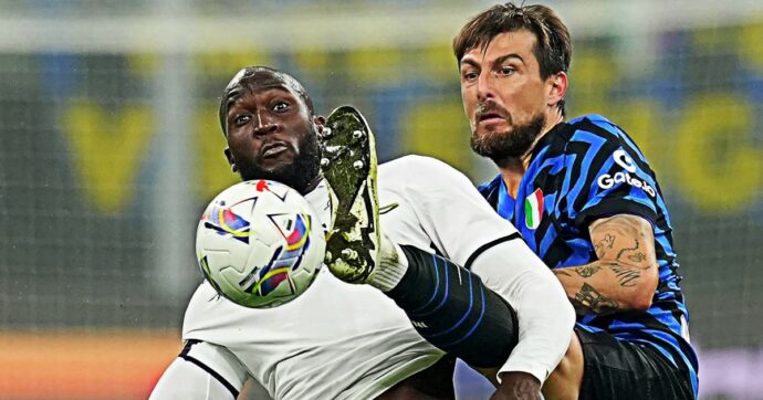 Serie A, 6 squadre in 2 punti: non era mai successo nella storia. La grande occasione per il calcio italiano