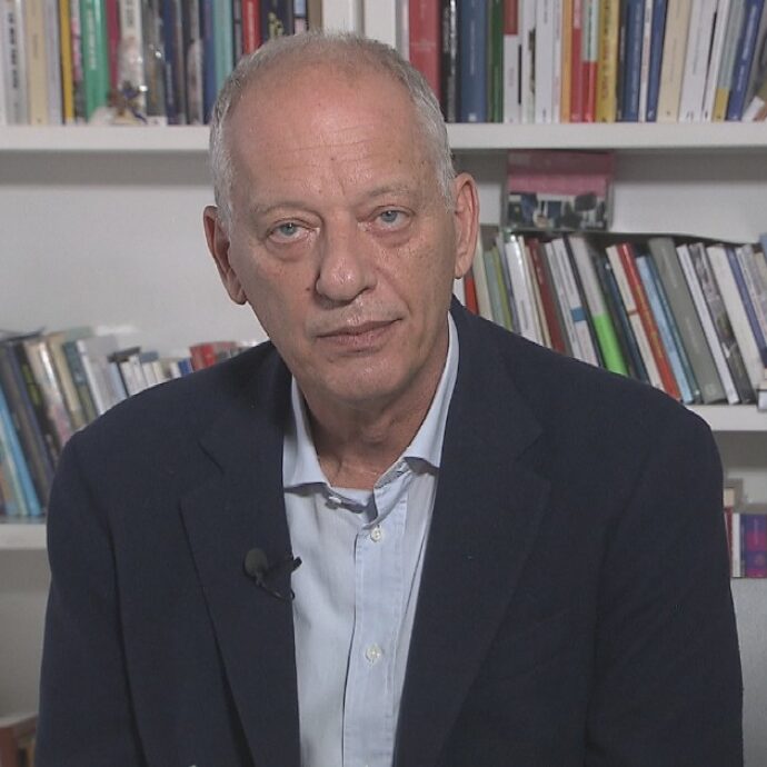 Da Arafat alle leggi razziali fino al Vietnam: la settimana di “Il giorno e la Storia” su Rai Storia con il commento di Peter Gomez