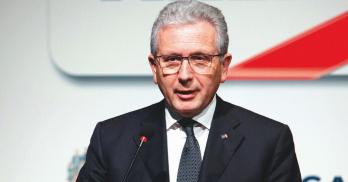 Librandi finisce il giro: dopo Pd, Iv e +Eu torna in FI e fa felici le casse del partito