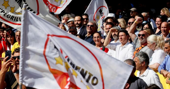 Costituente M5S: si voterà su Grillo, logo e 3 mandati