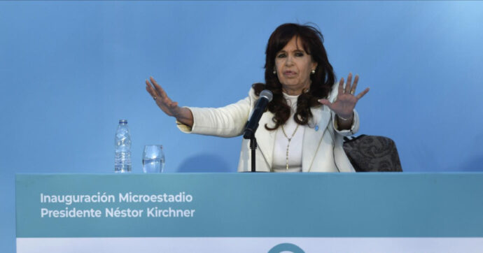 La Cassazione argentina conferma la condanna per corruzione dell’ex presidente Cristina Kirchner