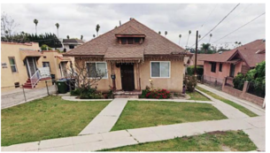 Copertina di “Di notte sentivamo spesso colpi misteriosi, pensavamo fossero animali invece c’era un uomo nudo sotto al pavimento”: il racconto choc