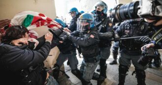 Copertina di Studenti in piazza, Meloni: “Inaccettabili scene di violenza, spero tutti condannino”. Salvini: “Ennesima brutta manifestazione”