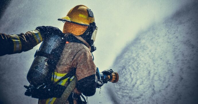 Spagna, incendio in una residenza per anziani a Saragozza: morti dieci persone