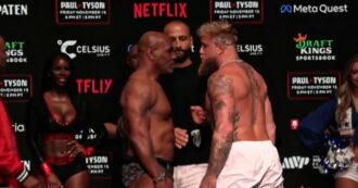 Copertina di Mike Tyson schiaffeggia l’avversario Jake Paul nell’ultimo incontro pre-match