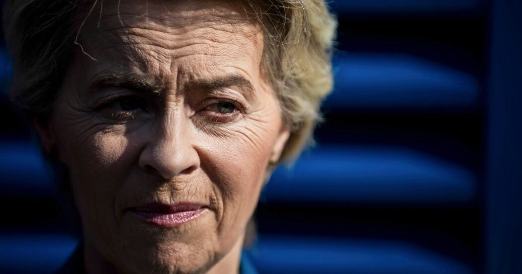 Von der Leyen, la battaglia per salvare la poltrona: corsa per rincollare la maggioranza. Le tre strade: una è la sostituzione della presidente