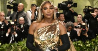 Copertina di “Non ne posso più di negatività e bugie ed è per questo che non salirò più sulla bilancia… Riuscite a capire?”: lo sfogo dell’ex star del tennis Serena Williams