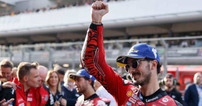 MotoGp Barcellona, Bagnaia contro Martin: perché l’italiano deve crederci. L’ultima gara per il titolo