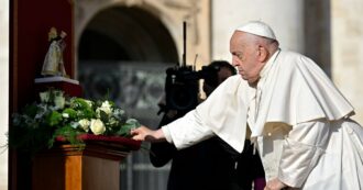 Copertina di “Un peccato grave respingere i migranti. No a leggi più restrittive”: l’intervento del Papa nel libro dell’ex-antagonista Luca Casarini