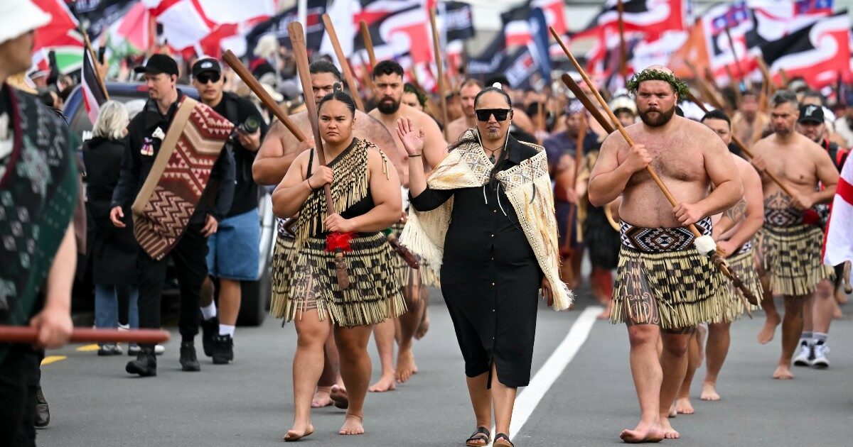 Nove giorni di proteste in Nuova Zelanda contro la legge che rischia di indebolire i diritti del popolo Maori – Fotogallery