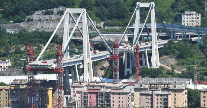 Copertina di Dopo il Ponte Morandi, ecco la legge per le vittime dei crolli