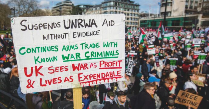 Complici di criminali? Uk, Olanda e Usa: voci contro le armi a Israele