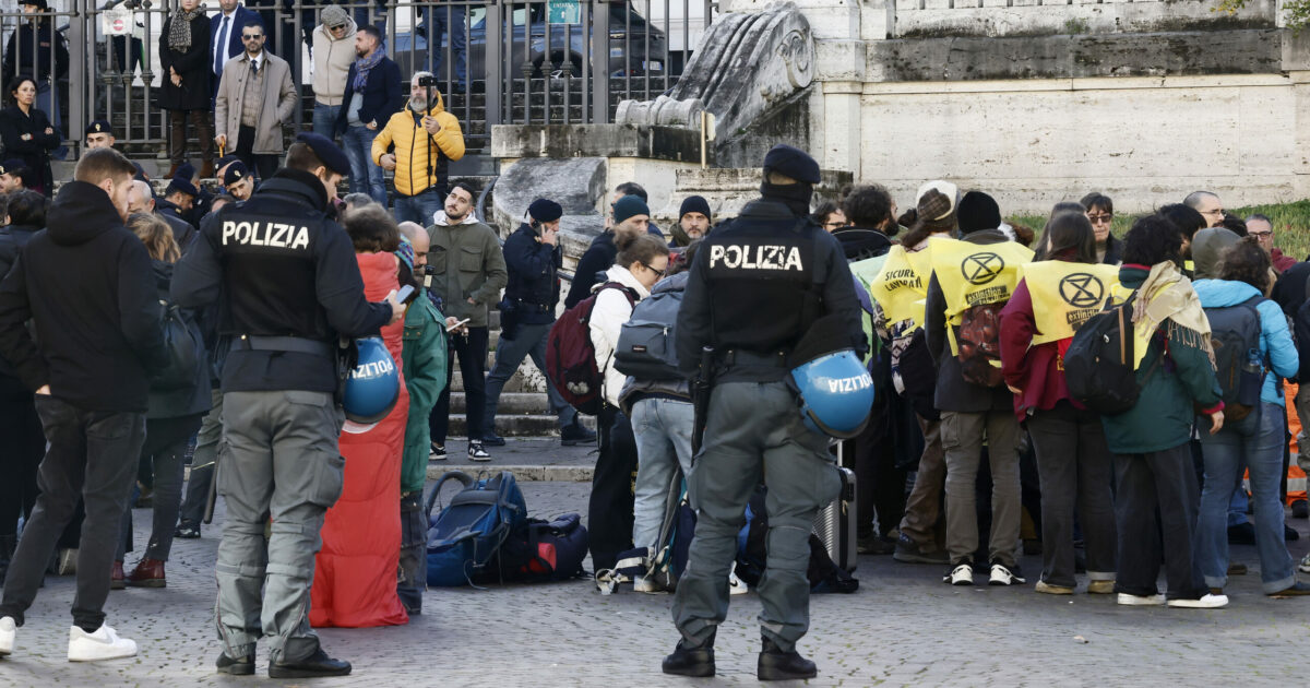 La schifosa violenza sulle attiviste a Brescia non cade certo come un fulmine a ciel sereno