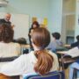 Copertina di Il Trentino prova a cambiare le regole per le scuole superiori: “Promossi con il 6*, ma le carenze dovranno essere recuperate”