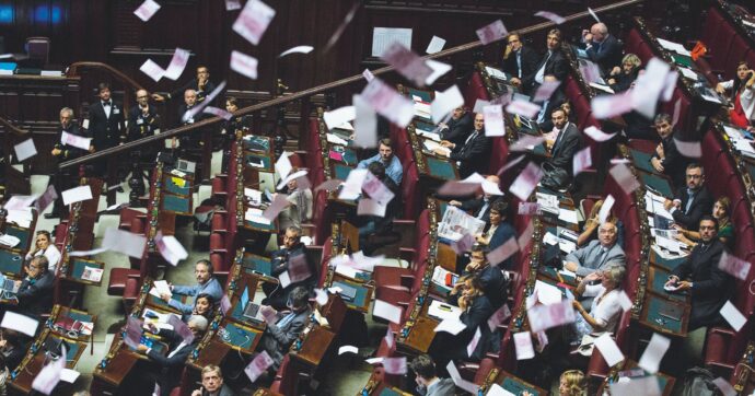 2 per mille e soldi ai partiti: centristi, dem e azzurri sono i preferiti dei ricchi