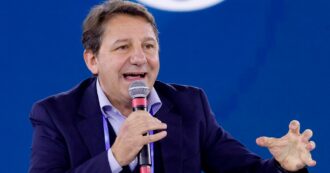 Copertina di Commissione Ue, Tridico (M5s): “Il Pd è ambiguo, noi 5S coerenti. Contro le destre servono i fatti”