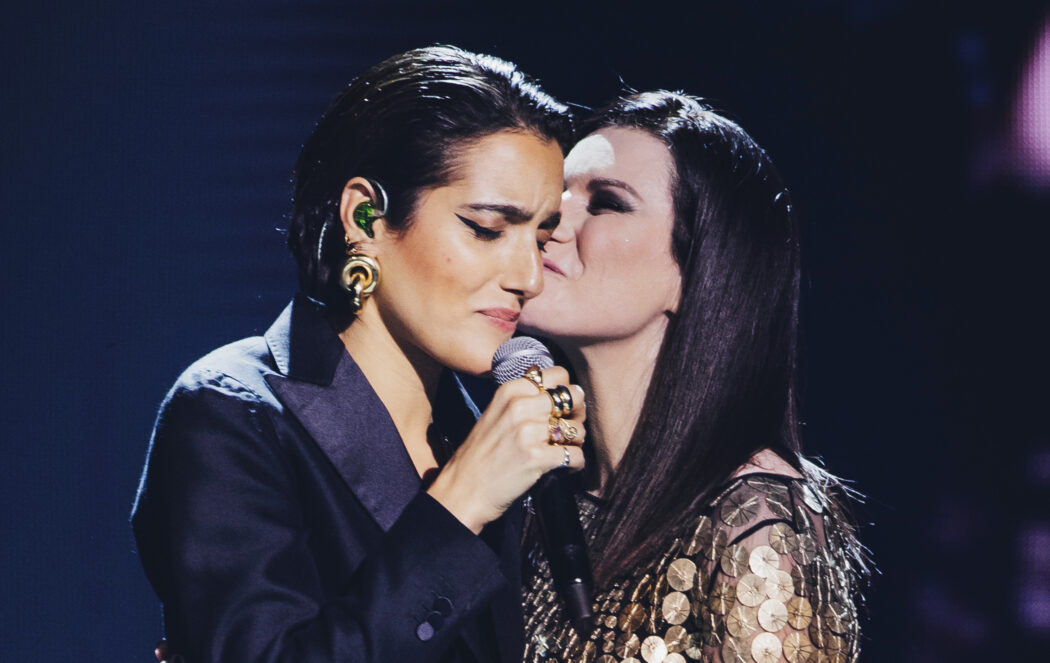 https://st.ilfattoquotidiano.it/wp-content/uploads/2024/11/28/Pausini_ph_virginiabettojaVBE_2413OKLAU-1050x663.jpg