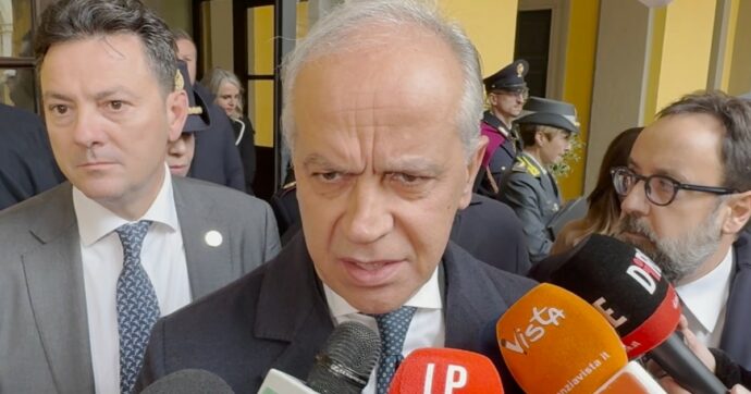 Auto sui pedoni a Modena, Piantedosi: “Il terrorismo non c’entra, il fatto è collocabile nel disagio psichiatrico”