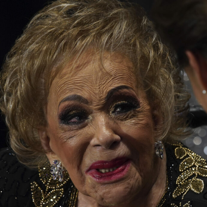 È morta Silvia Pinal, l’attrice messicana era la musa di Luis Buñuel e attiva sui temi della discriminazione dei gay e i diritti delle donne