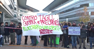 Copertina di Sciopero generale, studenti e ricercatori bloccano l’ingresso dell’Università di Torino – Video