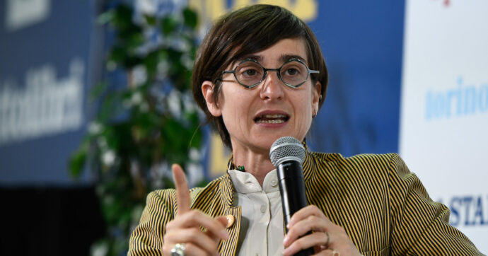 Fiera del libro:  Chiara Valerio non si capisce  neppure da sola