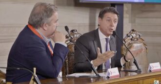 Copertina di Conte a Grillo: “Sei stato rivoluzionario, ma non hai fatto una fondazione familiare. Il M5s è la casa degli iscritti, non di una persona sola”